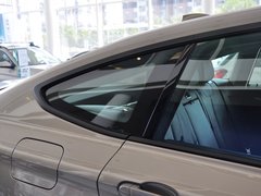 宝马3系GT 2013款 328i 2.0T 自动 风尚设计套装