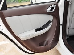 纳5 2013款 1.8T 自动 旗舰型