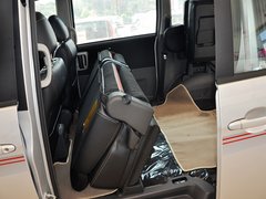 长城V80 2013款 1.5T 手动 雅尚型 7座