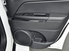 自由客 2014款 2.4L 自动 豪华导航版 5座
