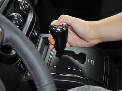 自由客 2014款 2.4L 自动 豪华导航版 5座