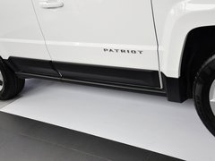 自由客 2014款 2.4L 自动 豪华导航版 5座