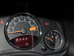 自由客 2014款 2.4L 自动 豪华导航版 5座