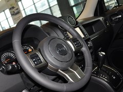 自由客 2014款 2.4L 自动 豪华导航版 5座