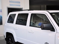 自由客 2014款 2.4L 自动 蛇行珍藏版 5座