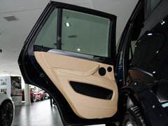 宝马X5 M 2013款 4.4T 自动 5座