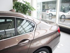 宝马5系 2013款 3.0T 自动 卓乐版
