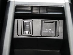 哈弗H6 2013款 升级版 1.5T 手动 两驱精英型 5座