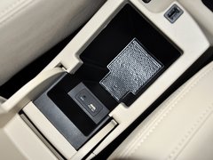 艾瑞泽7 2013款 1.6DVVT CVT 致享版