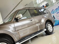 帕杰罗 2014款 3.0L 自动 精英超越版 7座