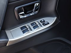 帕杰罗 2014款 3.0L 自动 精英版 7座