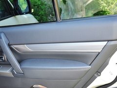 帕杰罗 2014款 3.0L 自动 精英版 7座