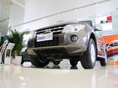 帕杰罗 2014款 3.0L 自动 豪华版 7座