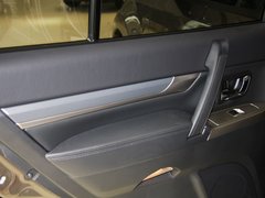 帕杰罗 2014款 3.0L 自动 豪华版 7座