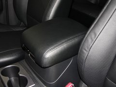 帕杰罗 2014款 3.0L 自动 豪华版 7座