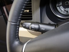 帕杰罗 2014款 3.0L 自动 豪华版 7座