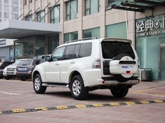 帕杰罗 2014款 3.0L 自动 豪华版 7座