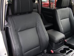 帕杰罗 2014款 3.0L 自动 豪华版 7座