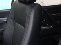 帕杰罗 2014款 3.0L 自动 豪华版 7座