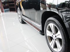 汉兰达 2013款 2.7L 自动 两驱紫金版 7座
