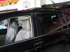 汉兰达 2013款 2.7L 自动 两驱紫金版 7座