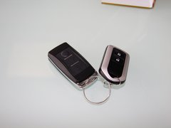 汉兰达 2013款 2.7L 自动 两驱紫金版 7座