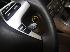 汉兰达 2013款 2.7L 自动 两驱紫金版 7座