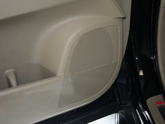 汉兰达 2013款 2.7L 自动 两驱紫金版 7座