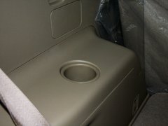 汉兰达 2013款 2.7L 自动 两驱紫金版 7座