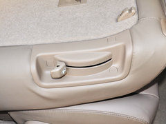 汉兰达 2013款 2.7L 自动 两驱紫金版 7座