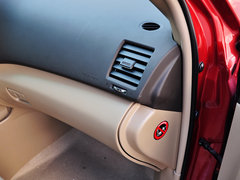 汉兰达 2013款 2.7L 自动 两驱紫金版 7座