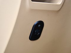 五菱宏光 2013款 S 1.5L 手动 豪华型