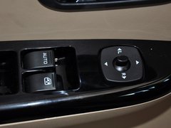 五菱宏光 2013款 S 1.5L 手动 豪华型
