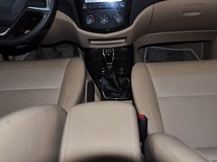 五菱宏光 2013款 S 1.5L 手动 豪华型