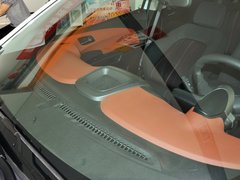 爱唯欧 2013款 三厢 1.6L 自动 风尚影音版