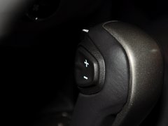 爱唯欧 2013款 三厢 1.6L 自动 风尚影音版