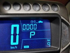 爱唯欧 2013款 三厢 1.6L 自动 风尚影音版