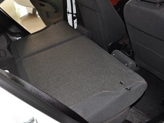 爱唯欧 2013款 三厢 1.6L 自动 风尚影音版