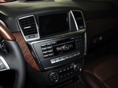 奔驰GL级 2013款 GL500 4.7T 自动 4MATIC 7座