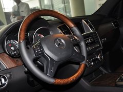 奔驰GL级 2013款 GL500 4.7T 自动 4MATIC 7座
