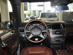 奔驰GL级 2013款 GL500 4.7T 自动 4MATIC 7座