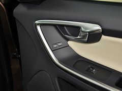 沃尔沃XC60(进口) 2014款 T5 2.0T DCT 智逸版 5座