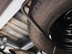 新途V80 2014款 傲运通 2.5L 手动 短轴中顶