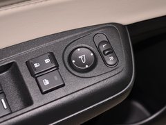 杰德 2013款 1.8L CVT 豪华版 6座