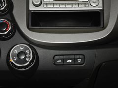 飞度 2013款 1.3L 自动 舒适版