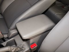 奇瑞E5 2014款 1.5 手动 优悦型
