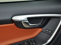 沃尔沃V60 2014款 T5 2.0T 自动 智雅版
