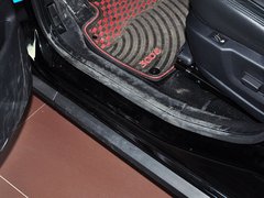 标致3008 2013款 2.0L 自动 经典版 5座