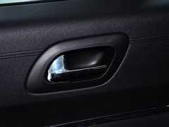 标致3008 2013款 2.0L 自动 经典版 5座