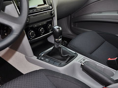 速派 2013款 1.4T 手动 绅仕版